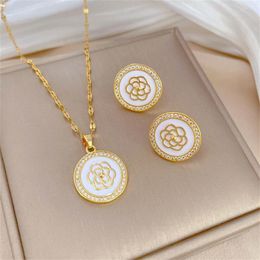 Ketting oorbellen set mode voor vrouwen elegante witte camellia hanger kpop ronde bloemstudie conjuntos de joyas