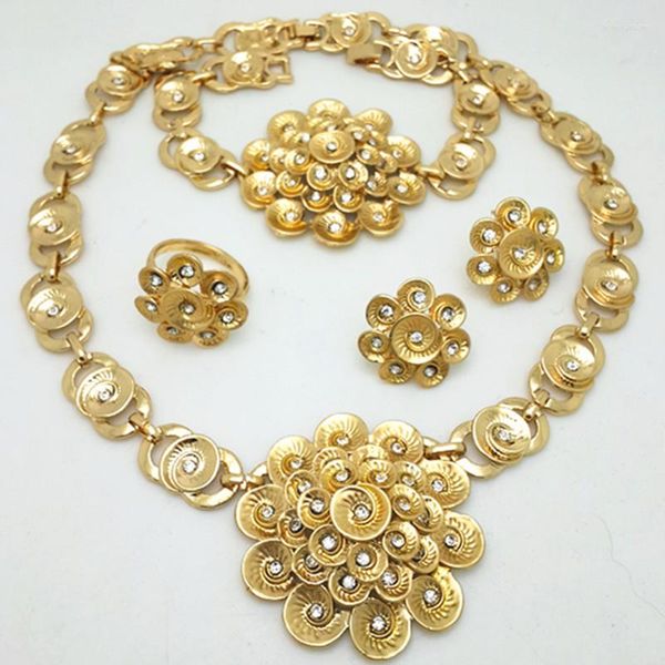 Conjunto de pendientes de collar, Color dorado a la moda, 2023, mujer nigeriana, boda, cuentas africanas, joyería, diseño al por mayor, pendiente de cristal 45