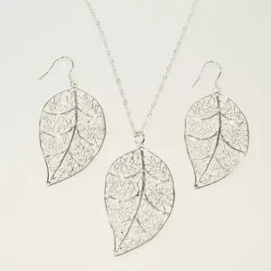 Ensemble collier et boucles d'oreilles en argent Sterling 925 pour femmes, bijoux à la mode, pendentif feuilles d'arbre, cadeau de fête