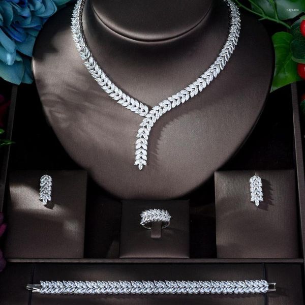 Conjunto de pendientes de collar, diseño de hoja de moda, Zirconia pavimentada, CZ, cristal, Color blanco, boda, 4 Uds., joyería de Dubai para vestido de novia, N-1158