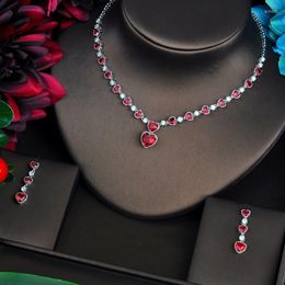 Conjunto de collar y pendientes de moda de lujo de Color verde CZ para mujer, accesorios de vestido de boda, N-450 de caída de precio al por mayor