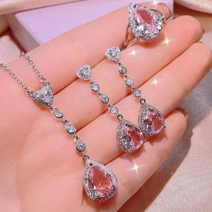 Conjunto de pendientes de collar, collares colgantes de piedras preciosas de circón rosa a la moda para mujer, joyería romántica de tres piezas, colorida, exquisita y elegante