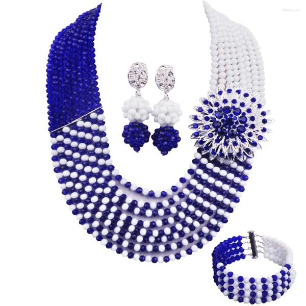 Ensemble de boucles d'oreilles et collier, bijoux en perles africaines en cristal bleu Royal et blanc à la mode