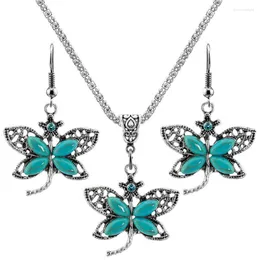 Ketting oorbellen set fyjs unieke verzilverde libelvorm groen turquoises stenen hanger bengle voor vrouwen