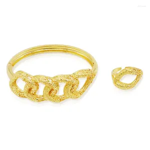 Ketting oorbellen stel gouden kleurarmbanden voor vrouwen Afrikaanse modearmband ring luxe vrouw bruidsmeisje cadeau