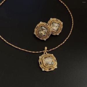 Conjunto de pendientes y collar, Clips para las orejas con forma de diamante, estilo vintage, dorado, con sentido avanzado