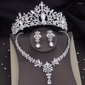 Ensemble de boucles d'oreilles et collier, magnifiques ensembles de mariage en cristal pour femmes, couleurs argentées, diadèmes, couronne, accessoires de bal