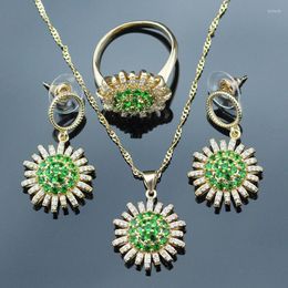 Boucles d'oreilles de collier Set Green Bridal Jewelry Champagne Gold Couleur pour les femmes avec des anneaux Pendants mariage