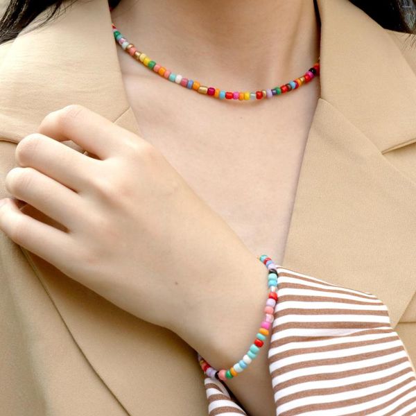 Collier boucles d'oreilles ensemble fait à la main couleur mélangée perles de verre chaîne colliers pour femmes mode brillant bracelets porte-bonheur court Chokers bijoux
