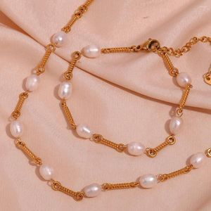 Collier boucles d'oreilles ensemble fil à la main chaîne à ressort plaqué or en acier inoxydable mélangé avec des colliers ras du cou de perles d'eau douce bracelets pour