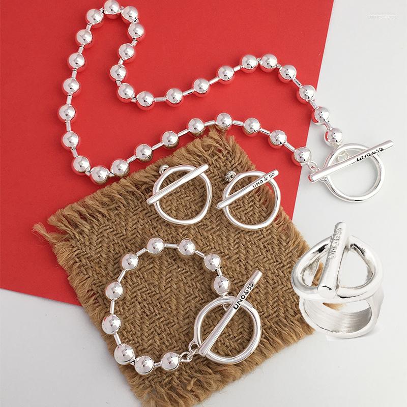 Colar Conjunto de Brincos de Conta Espanhola de Alta Qualidade Feminino Banhado a Prata Pulseira Casual Anel de Luxo Unode50 Jóias Presente