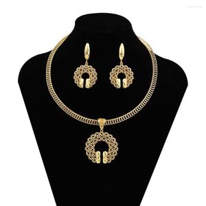 Collier boucles d'oreilles ensemble creux fleur forme Design pendentif boucle d'oreille exquis quotidien fête de mariage bijoux deux pièces pour les femmes