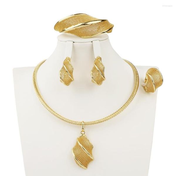 Collier Boucles D'oreilles Ensemble Inde Exquis Géométrie Creuse Bracelet Anneau Bijoux De Luxe Charme Accessoires De Mariage Cadeau De Demoiselle D'honneur