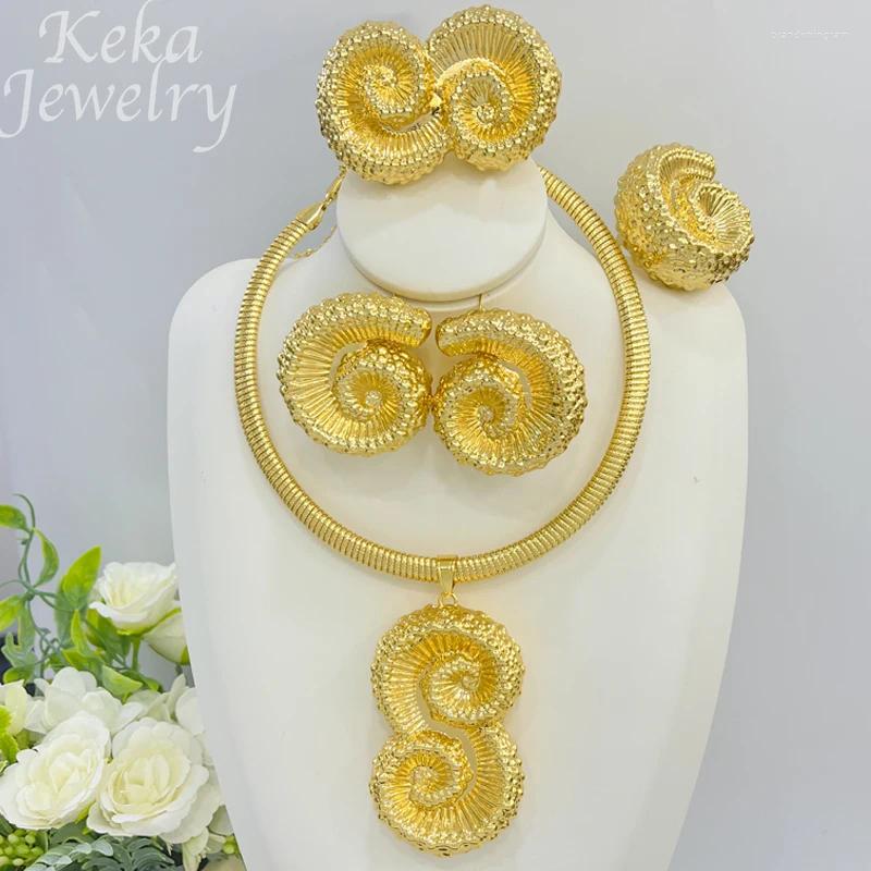 Naszyjniki Ustaw biżuterię we Włoszech dla kobiet luksus 18 -karatowy złoto plisowane bransoletki Zestawy Pierścień Ball Akcesoria ślubne Prezenty