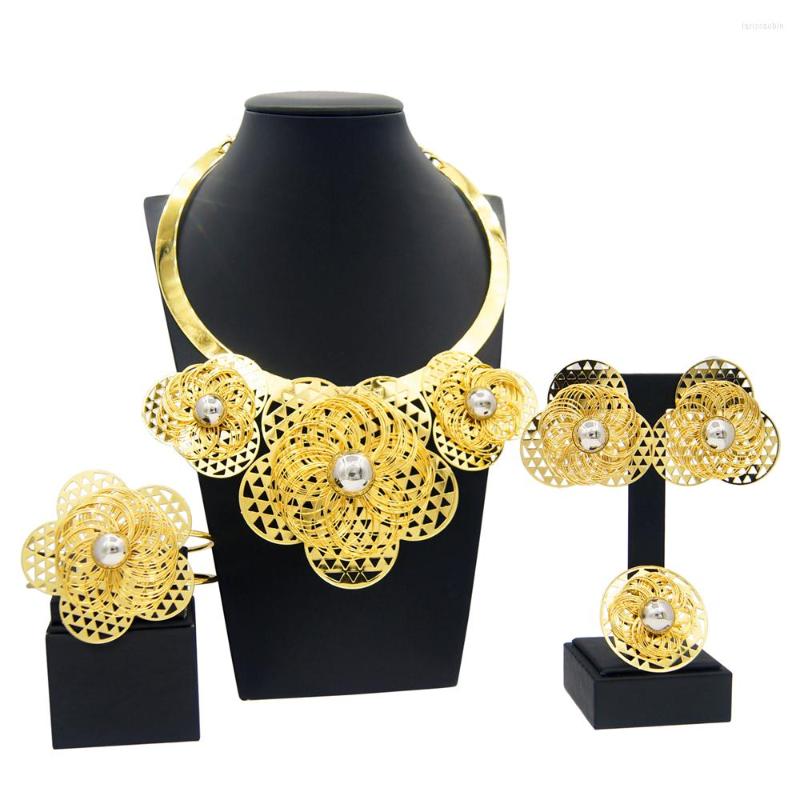 Collana Orecchini Set Articoli Orecchino da donna Festa nuziale africana Anello a forma di fiore placcato oro Accessorio grande