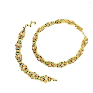 Ensemble de boucles d'oreilles et collier, bijoux Vintag, fourniture directe d'usine médiévale, Bracelet en cuivre doré Antique, couleur sculptée à la main