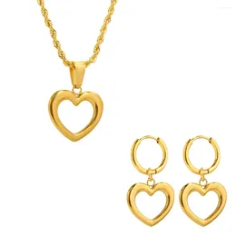 Collier Boucles D'oreilles Ensemble JINHUI Amour Évider Pendentif Simple Classique Romantique En Acier Inoxydable Élégant Pour Les Femmes Bijoux Cadeaux De Mode