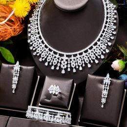 Ketting Oorbellen Set Kellybola Luxe Prachtige Glanzende 4 STUKS Sieraden Vrouwen Bruiloft Sparkly Bruidsverloving Hoge kwaliteit