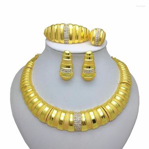 Boucles d'oreilles de collier Set Kingdom Ma Dubai Crystal Bracelet Ring Ensembles de costumes africains de mariage nigérian
