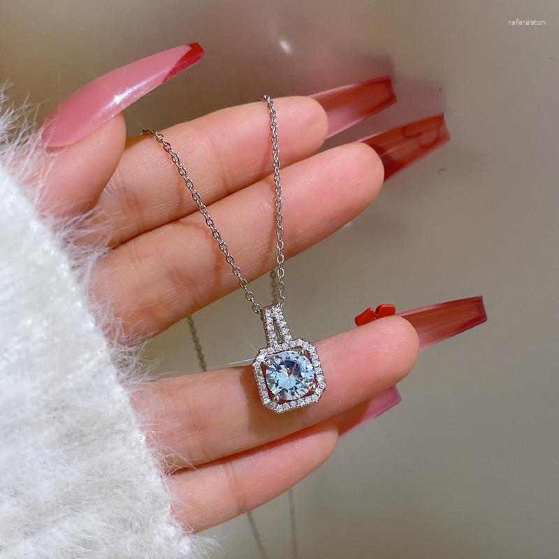 Naszyjniki Ustaw lekkie luksusowe niszowe mikro modę Temperament żeński Pierścień trzyczęściowy