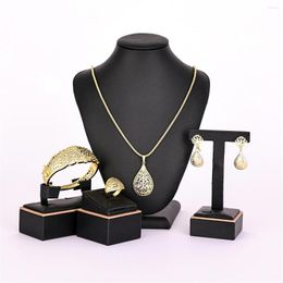 Collier boucles d'oreilles ensemble Luizada 2023 août bijoux pour femmes à la mode mariage métal plaqué anneaux Bracelets