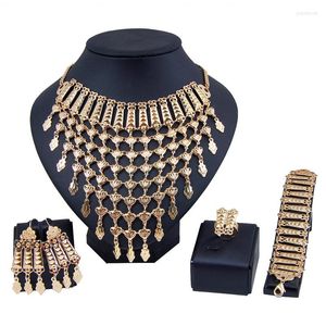 Ketting oorbellen set luxe dubai sieraden metalen kwastjes hanger voor vrouwen gouden kleur lange strip ring armband
