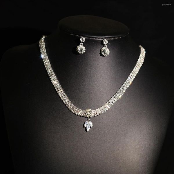 Collier boucles d'oreilles ensemble luxe mode Zircon costume brillant cristal deux pièces trèfle strass pendentif robe de soirée bijoux pour femmes