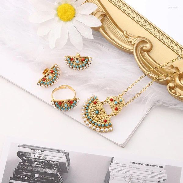 Ensemble Collier Boucles d'oreilles MANDI Pierre naturelle Perle Incrusté Bague Pour Soirée Colorfast Plaqué or Femme