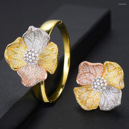 Ketting oorbellen set missvikki luxe nobel symbool bloeiende bloemen armband ring sieraden voor vrouwen belangrijke gelegenheid bruiloftsbetrokkenheid