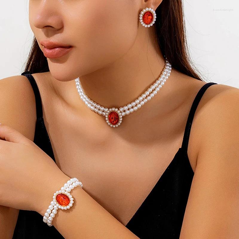 Collana di orecchini set braccialetto a catena di perle imitazione multistrato per le donne Accessori per gioielli da sposa con perno da sposa