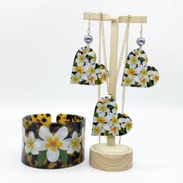 Collar Pendientes Conjunto MYSTIC Est Moda Flores Brazalete Pendiente Joyería Para las Islas del Pacífico Pueblos Estilos de moda