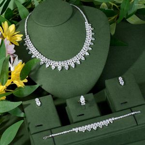 Collier Boucles D'oreilles Ensemble NAIKELISI 4pcs Cher Dangle Drop Zircon Cubique Plaqué Or Blanc Grand Nigérian Dubaï Mariage Costume De Mariée N-12