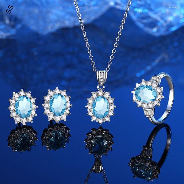 Ensemble de trois boucles d'oreilles et collier, pierres précieuses colorées à haute teneur en carbone, bleu marine, avec collier/boucles d'oreilles/anneaux