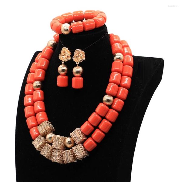 Conjunto de collar y pendientes, joyería de boda de Nigeria, cuentas de Coral de imitación, colgante dorado para mujer, Material de resina, accesorios de novia africana