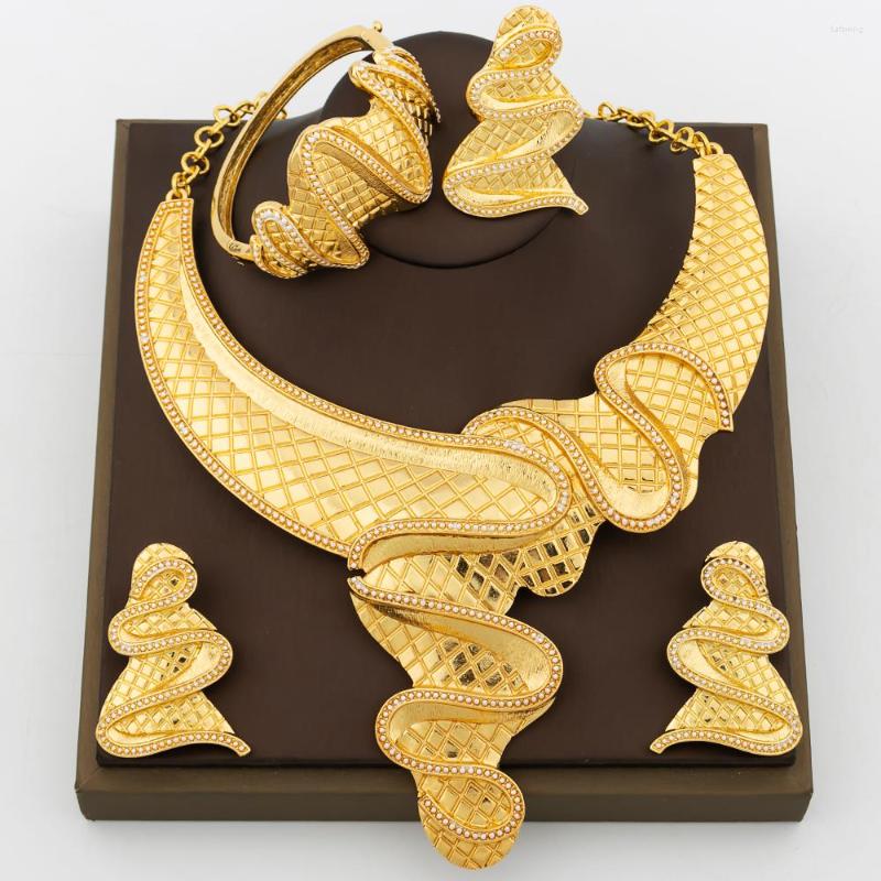 Collier boucles d'oreilles ensemble nigérian or couleur bijoux grand Design et pour les mariages cadeaux femmes mode Bracelet anneau