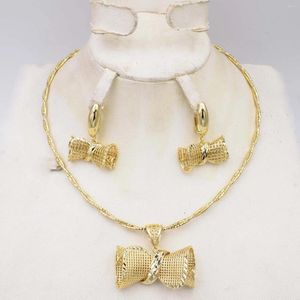 Ensemble de boucles d'oreilles et collier pour femmes, accessoires de mariage nigérians, bijoux de mariée italienne de dubaï, marque de couleur or, vente en gros