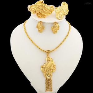 Ketting oorbellen set hanger en sieraden voor vrouwen prachtige vergulde kwastige tassel lange Dubai African Accessoires