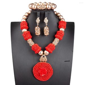 Ensemble de collier et boucles d'oreilles en cristal rouge, pendentif à grande fleur, perles africaines, bijoux pour déclaration de mariage nigérian, ABG226