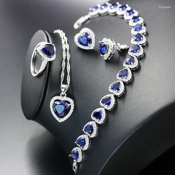 Collier boucles d'oreilles ensemble brillant CZ coeur cristal autrichien Zircon cubique couleur argent bijoux anneau Bracelet en gros