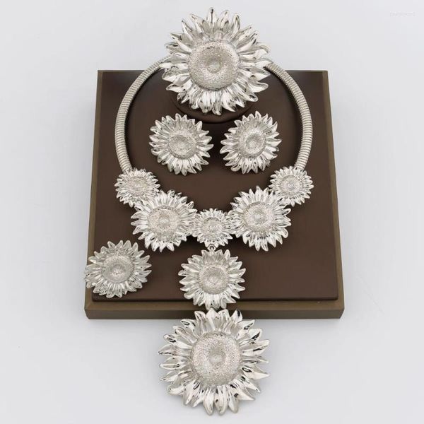 Boucles d'oreilles de collier fixer des bijoux en argent pour femmes bracelets longs de pendentif fête des mariages de mariée italien
