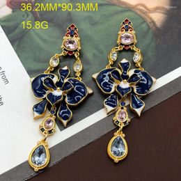 Collier boucles d'oreilles ensemble petit vent doux goutte à goutte glaçure fleur tarière bleu pendentif balayage épaule longue goutte oreille Clip Senior Design