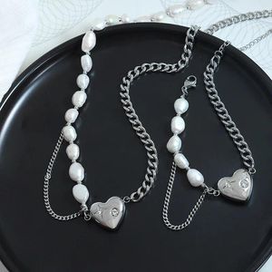 Ensemble de boucles d'oreilles et collier en acier inoxydable, chaîne cubaine, bijoux, breloque en forme de cœur, Bracelet en perles d'eau douce naturelles pour femmes et filles
