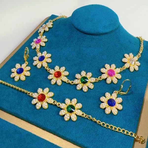 Ensemble collier et boucles d'oreilles tournesols Style bohémien, couleur exagérée, placage de perles, bijoux en cristal, accessoires pour femmes, cadeau de fête, trèfle