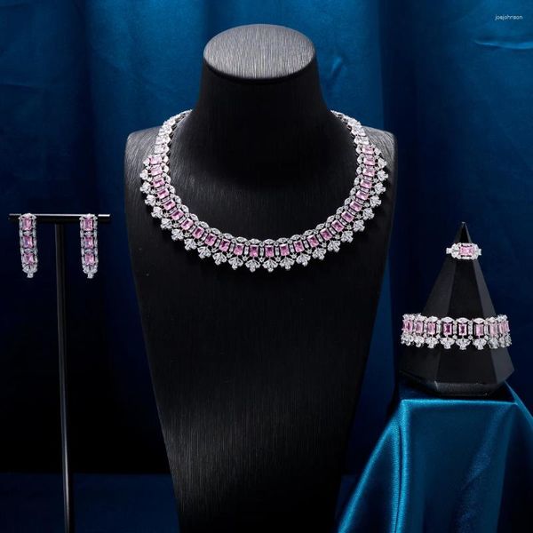 Collier Boucles d'oreilles Set Tirim Couleur rose de luxe pour femmes Cumbic Zircon Bridal Bijoux Robe de mariée