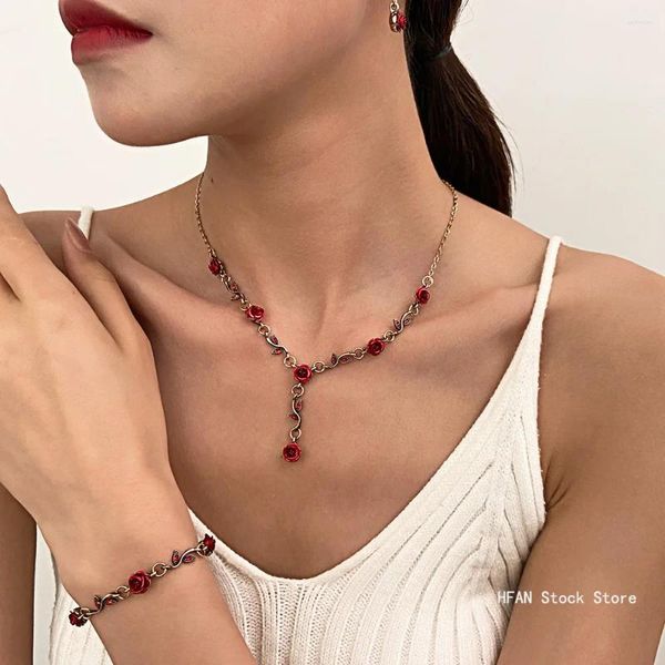 Conjunto de collar y pendientes Vintage para mujer, pulsera con flor de rosa roja, joyería para pendientes, cadena de clavícula con borla, compromiso de boda