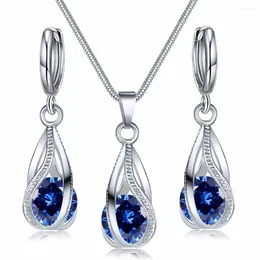 VKME – ensemble de boucles d'oreilles et collier pour femmes, bijoux Kpop, pendentif en cristal, goutte inhabituelle, tendance 2024