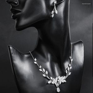YYSuniee – ensemble collier et boucles d'oreilles Vintage pour femmes, demoiselle d'honneur, couleur argent, cristal, bijoux de bal de mariage, cadeau