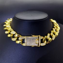 Collier pour hommes Chaîne Cuban Link Chaînes Gold Bijoux Bijoux Bracelet Diamond 20 mm Collier pour hommes et femmes Hiphop 10244