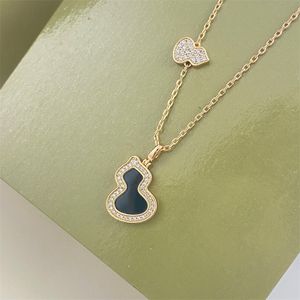 Ketting voor vrouwen roestvrijstalen sieraden woamn kalebasvormige rose rode diamant ketens verjaardagsfeestje cadeau gratis verzending