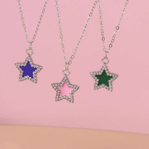 Collier Instagram Fashion Dot Diamond Frais et doux Collier étoile à cinq branches Bijoux en chaîne